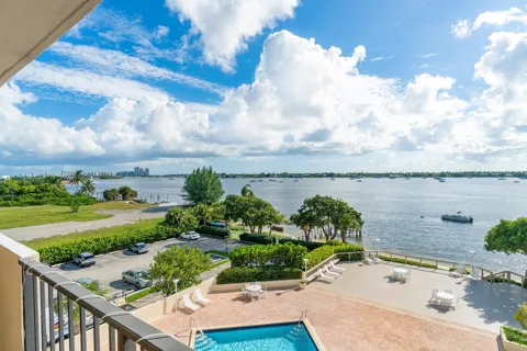 5600 Flagler Drive #409