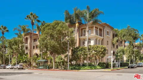 13173 Pacific #202