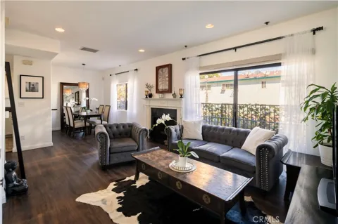 1422 Hi Point #104