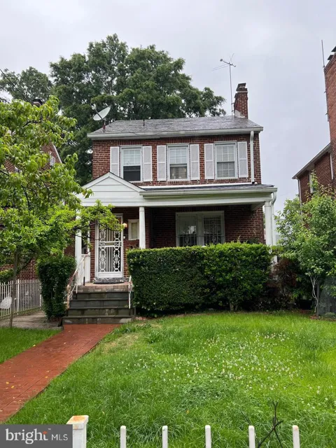 115 QUACKENBOS STREET NW
