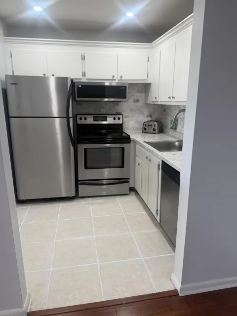 359 Preston I