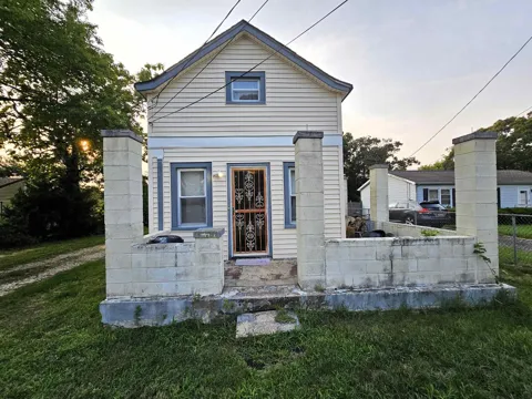 1207 Lincoln Ave
