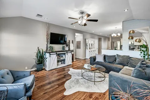 280 Spruce Drive