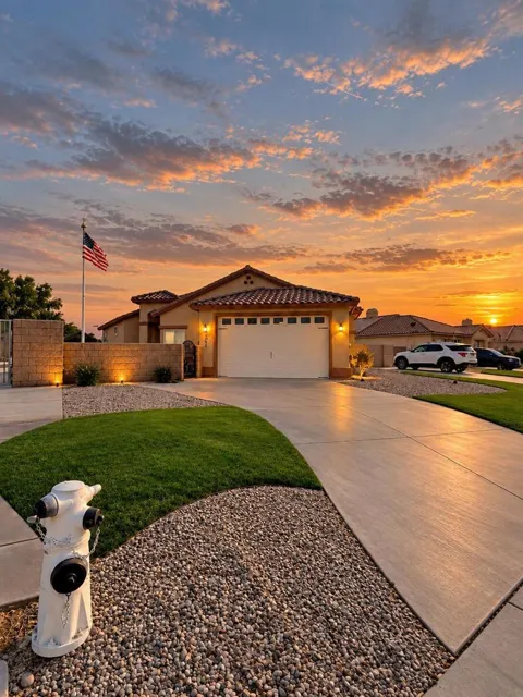 3950 Cove Circle