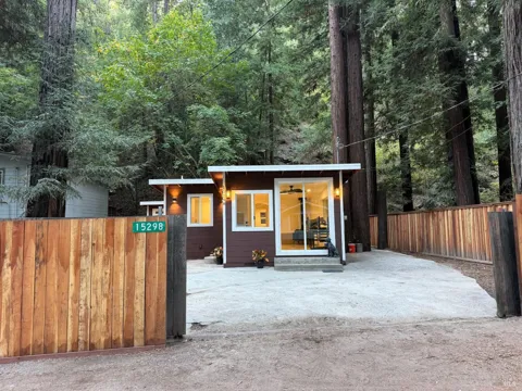 15298 Willow Road