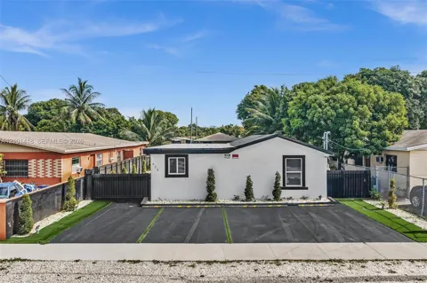 923 NW 110th St