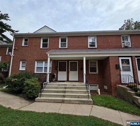 140 Van Houten Avenue 2B