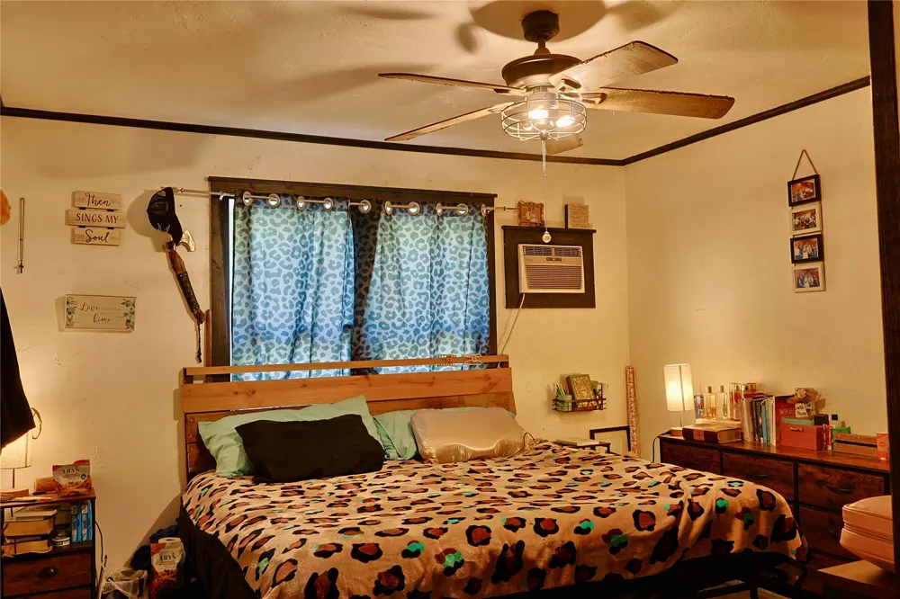 108 Patricia Eufaula, OK 74432