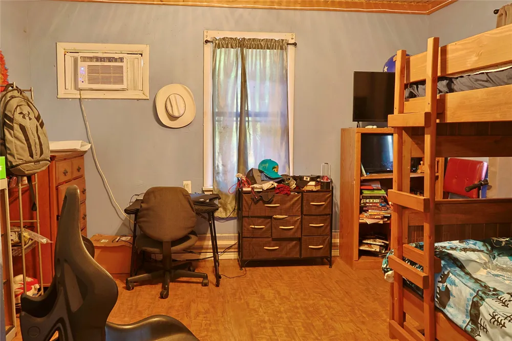 108 Patricia Eufaula, OK 74432