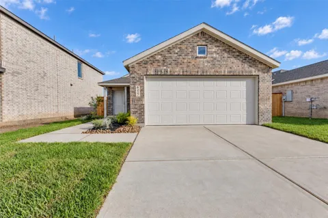 6227 Pelly Place