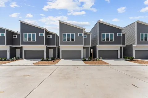 9616 Habitat Street