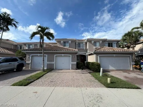 10024 Ravello Boulevard