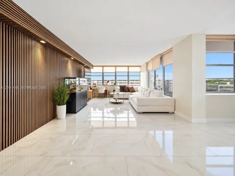 18011 Biscayne Blvd #505