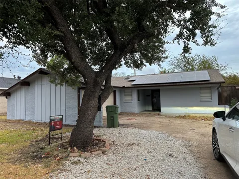 3709 Classic Drive