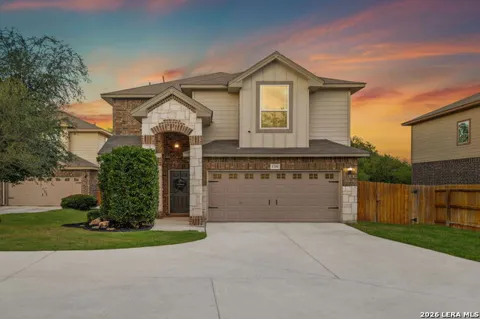 1310 Oriole Ct