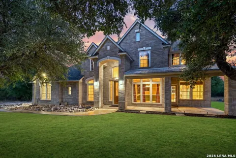 289 LONE CREEK CIR