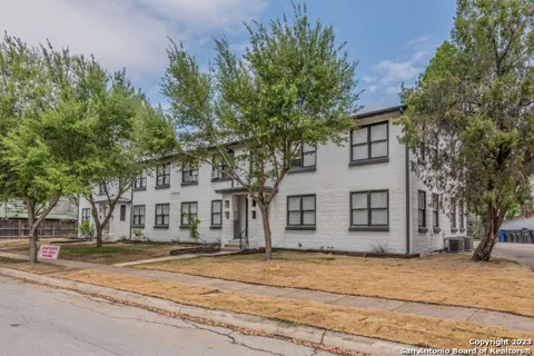 217 NATALEN AVE Unit 6