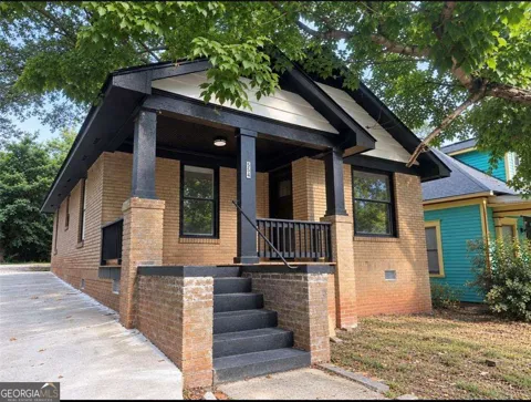 554 Lawton ST SW