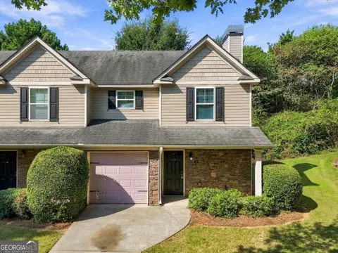 121 Cypress CT