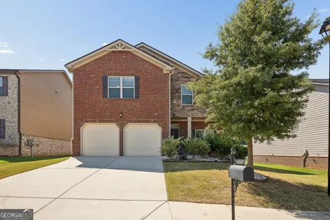 462 Fredrick DR