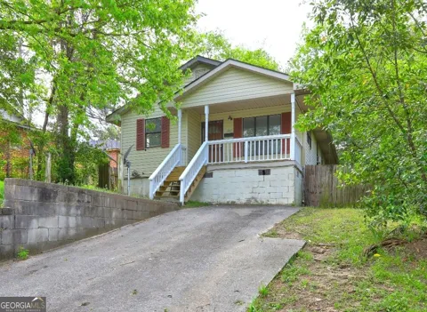 487 Cowan ST
