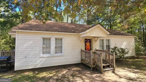 387 Dock Hyde RD
