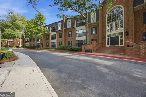 23117 Plantation DR NE