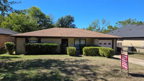 1763 Meadow Crest Lane