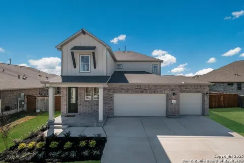 524 Foxbrook Way