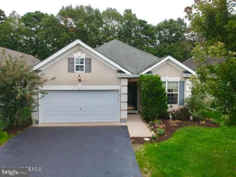 44 MARLOW DRIVE