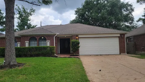 3335 Lakeland Gardens Drive