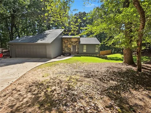 505 Woodman Place