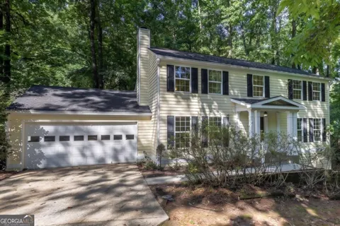 235 Cedar DR