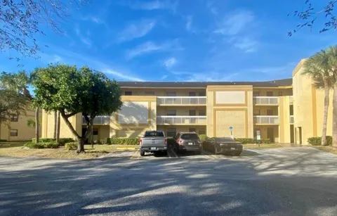 9000 NW 28TH DRIVE #209