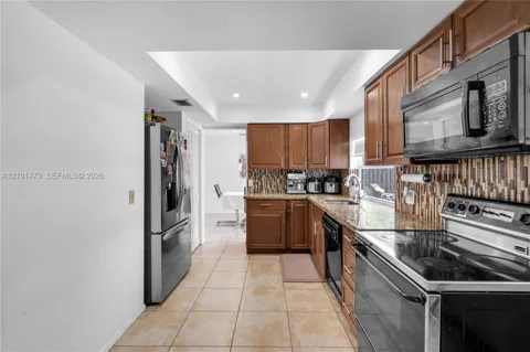 11911 NW 32nd Mnr