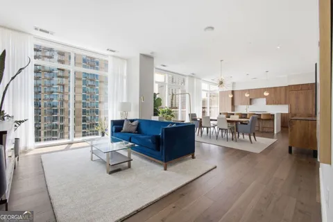 45 Ivan Allen Jr BLVD NW