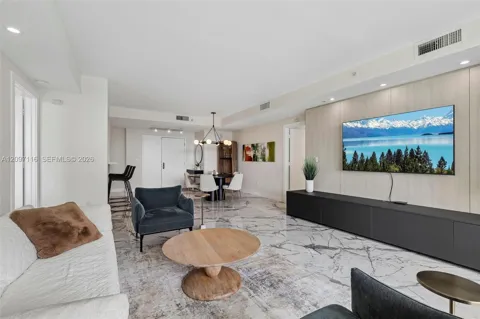 3400 SW 27th Ave #605