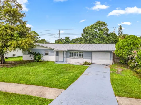 306 RIOMAR DRIVE