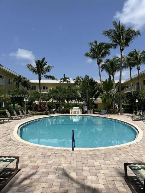 150 NE 15th Ave #144