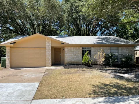 1517 VANDERBILT DRIVE