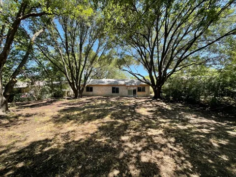 1517 VANDERBILT DRIVE