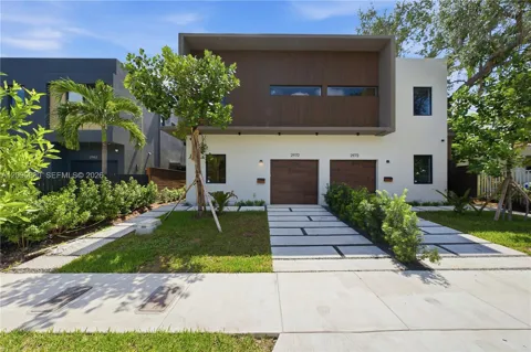 2970 W Trade Ave #2970