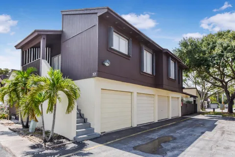 5284 Bosque Lane #52
