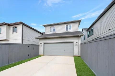 16710 Vibrant Avenue