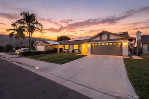 233 Castle Court