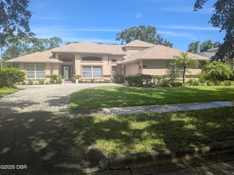 1659 Promenade Circle