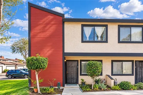 8574 Chapman #A
