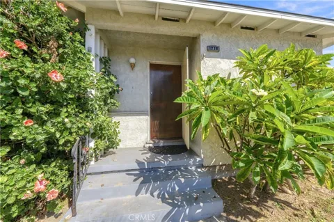 1219 E 57th