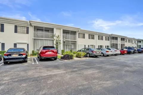 110 CYPRESS CLUB DRIVE #129