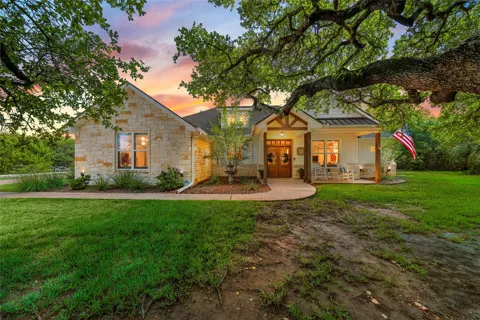 320 Kandus Cove